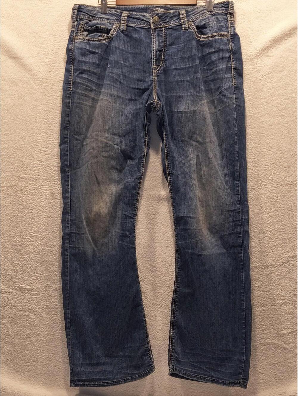 Silver Jean Co. Suki Jeans Women's 34x30 Blue Bootcut Denim Dark Wash Stretch